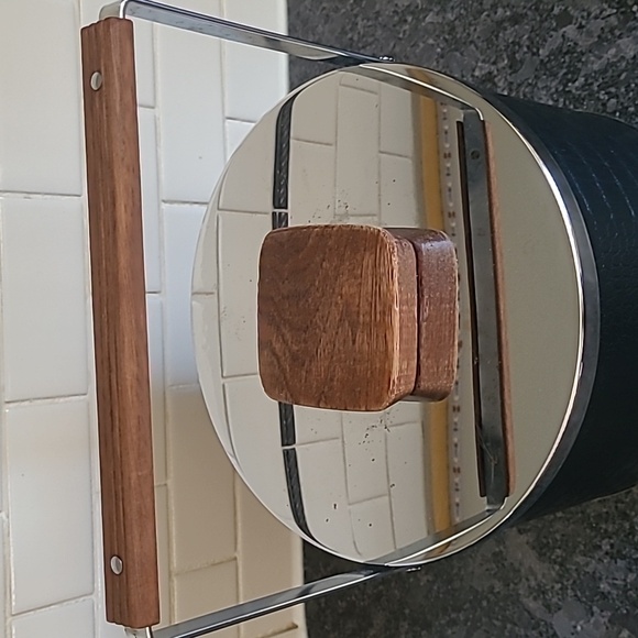 Vintage MCM "Atapco" Ice Bucket - Picture 3 of 14